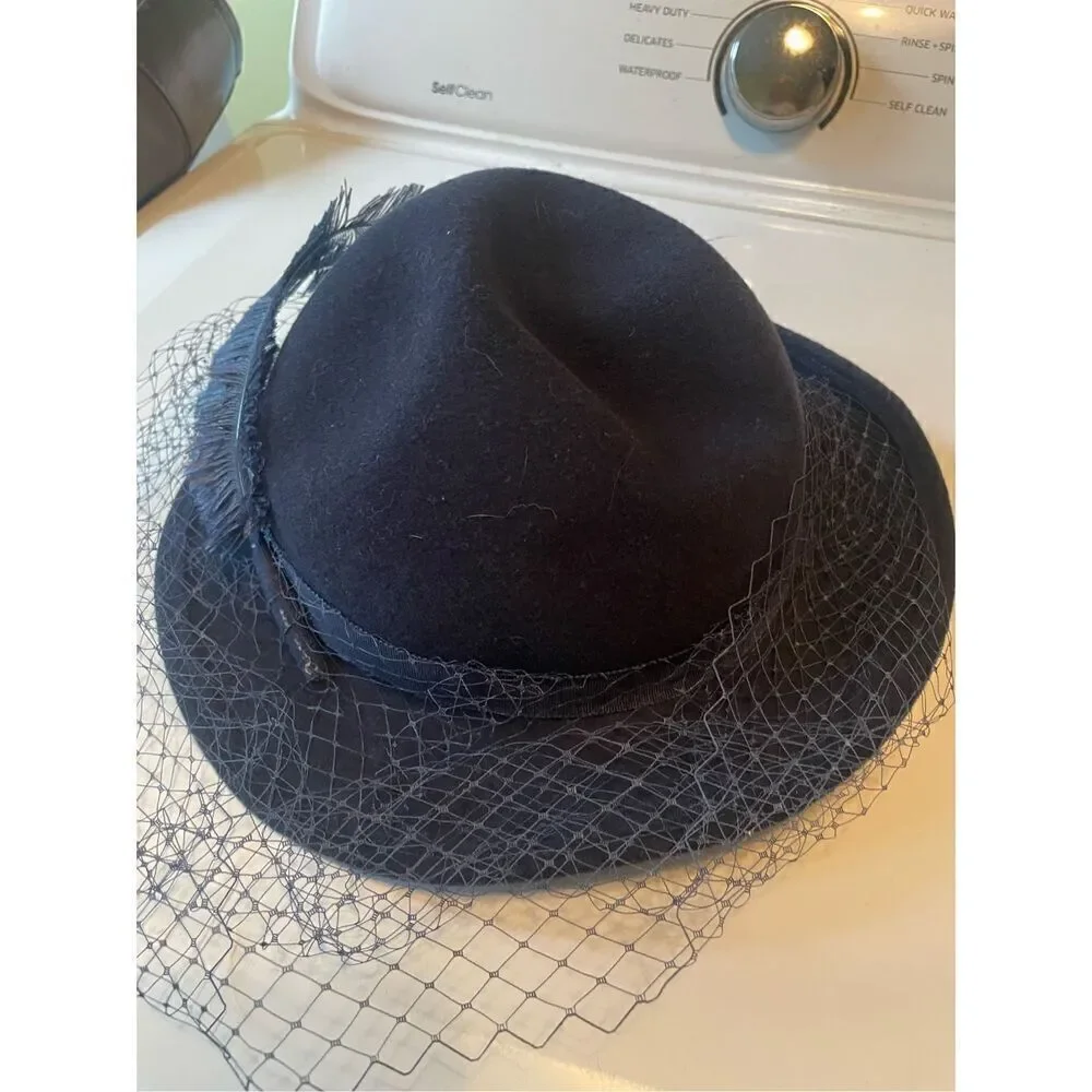 Vintage Michael Howard Ruth Alan Desions Wool Hat